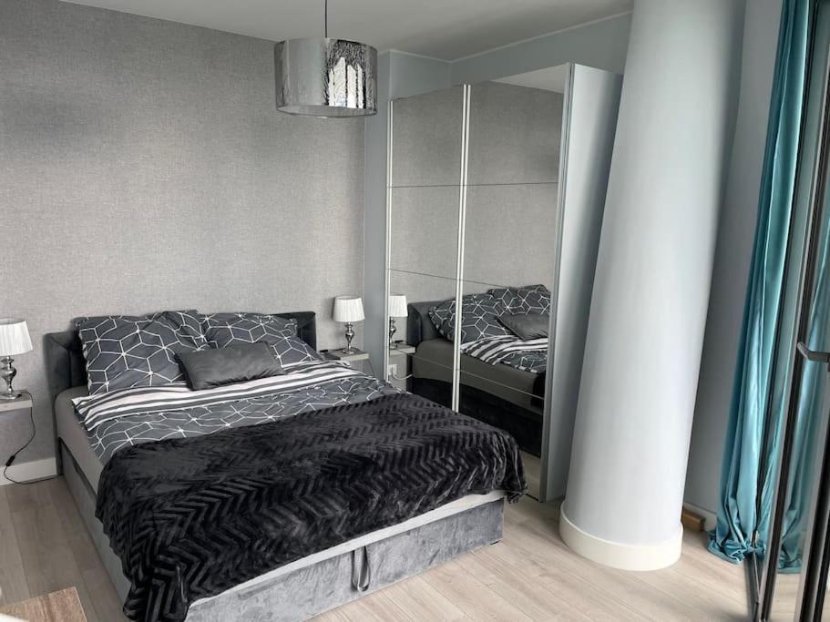 Apartament Z Widokiem Na Morze Мендзиздрое Екстериор снимка